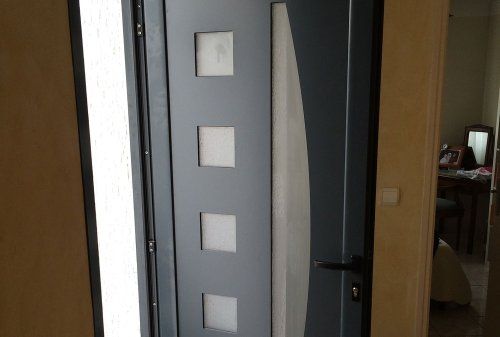 Porte PVC contemporaine Grabels