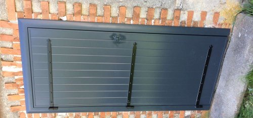 Portail de garage en alu Juvignac